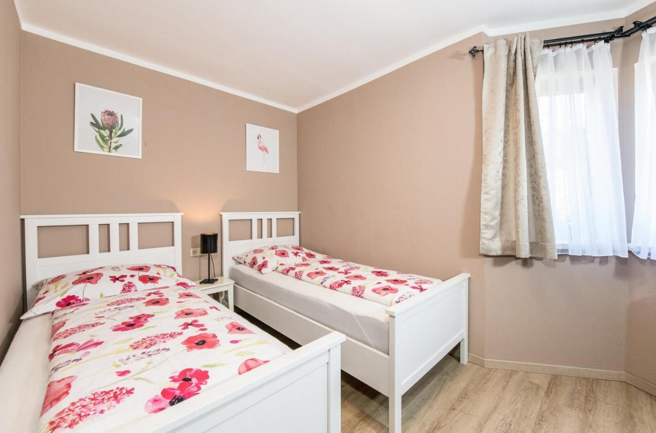 Appartements Allmaier Portschach am Woerthersee Luaran gambar