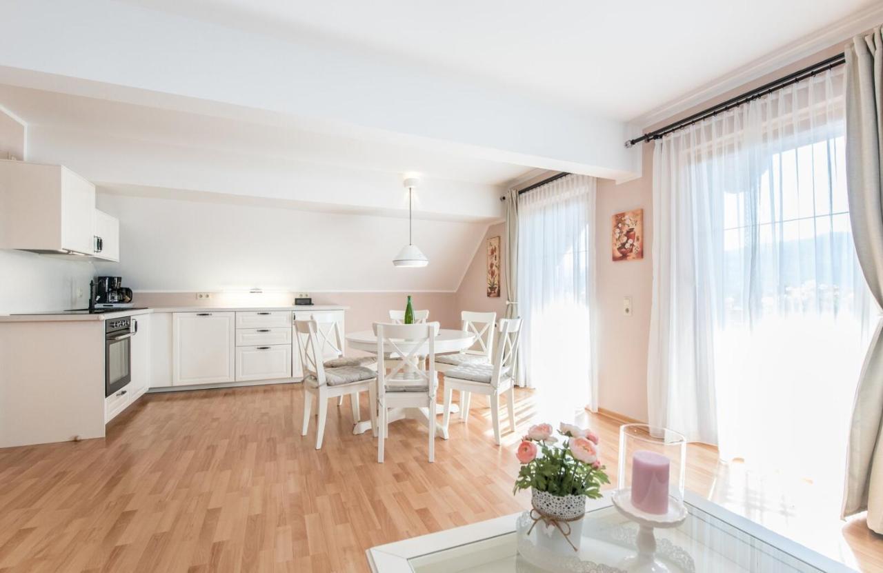 Appartements Allmaier Portschach am Woerthersee Luaran gambar