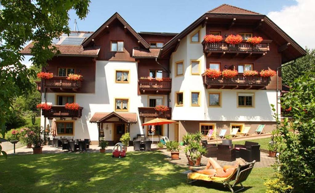 Appartements Allmaier Portschach am Woerthersee Luaran gambar